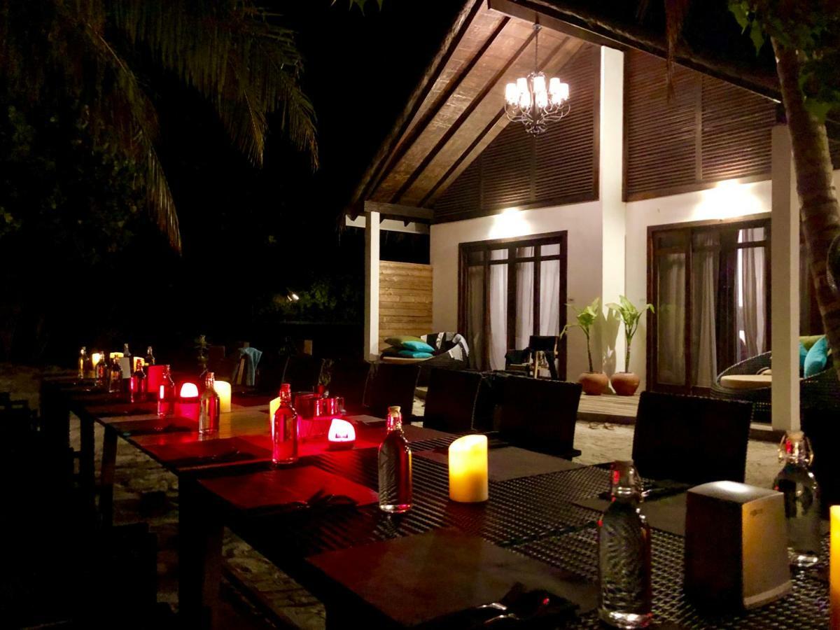 Atollkey Hotel Dhigurah  Eksteriør billede