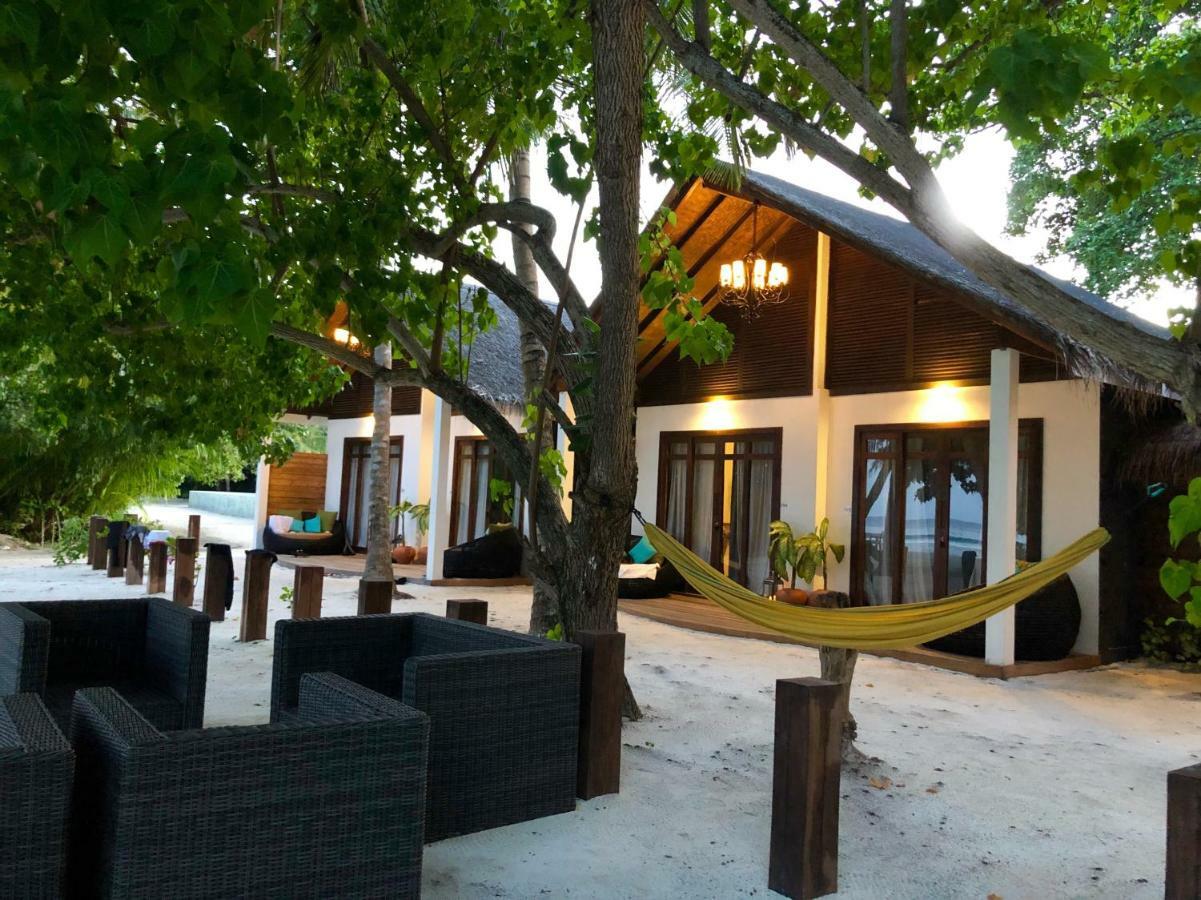 Atollkey Hotel Dhigurah  Eksteriør billede