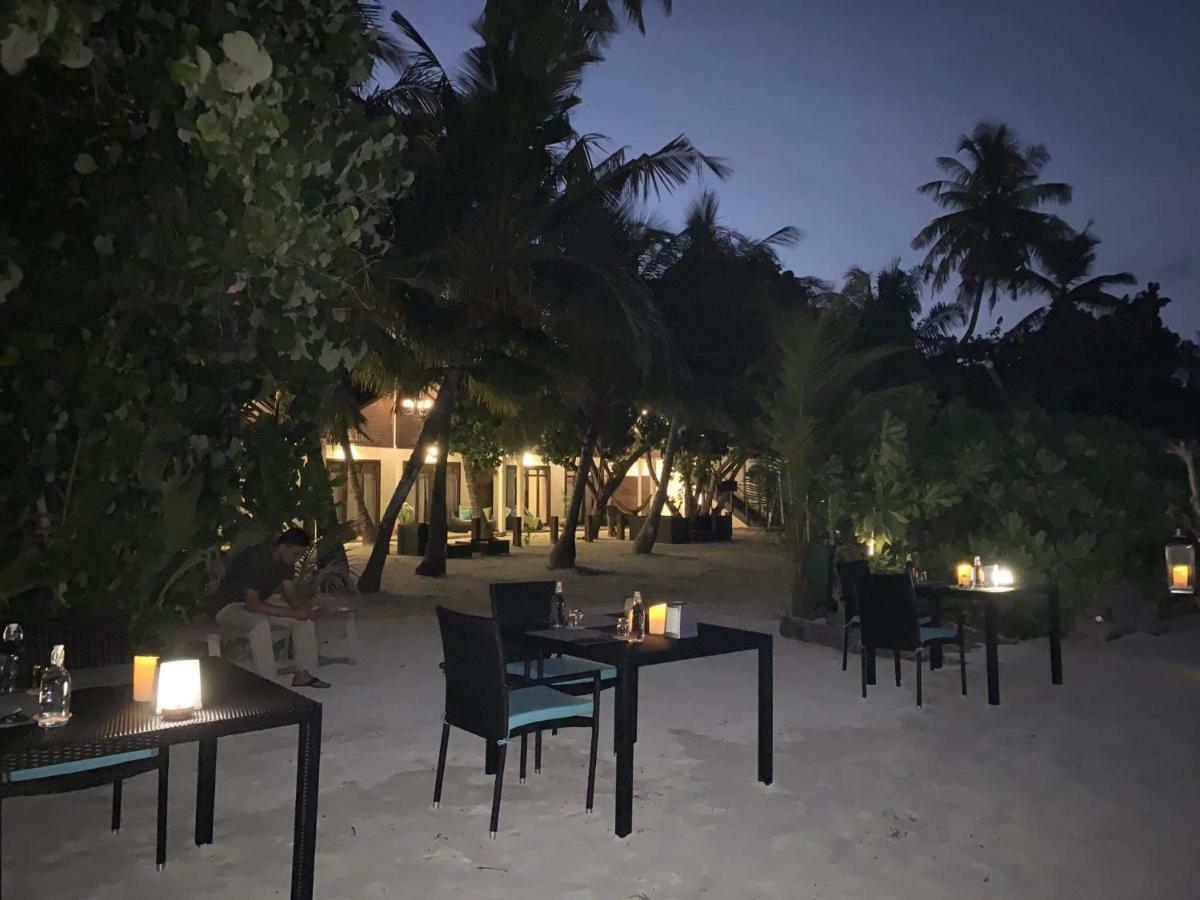 Atollkey Hotel Dhigurah  Eksteriør billede